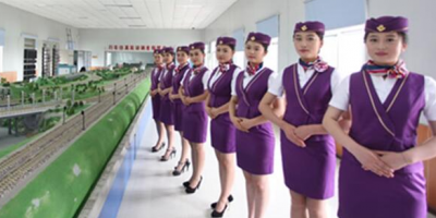 <b>四川鐵路學(xué)校簡介</b>