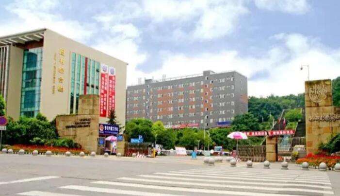 綿陽市世紀(jì)石油工程技術(shù)學(xué)校