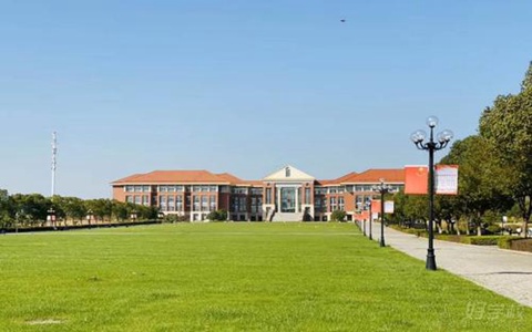 南充職工大學一般有哪些專業?機電一體化技術專業好學嗎